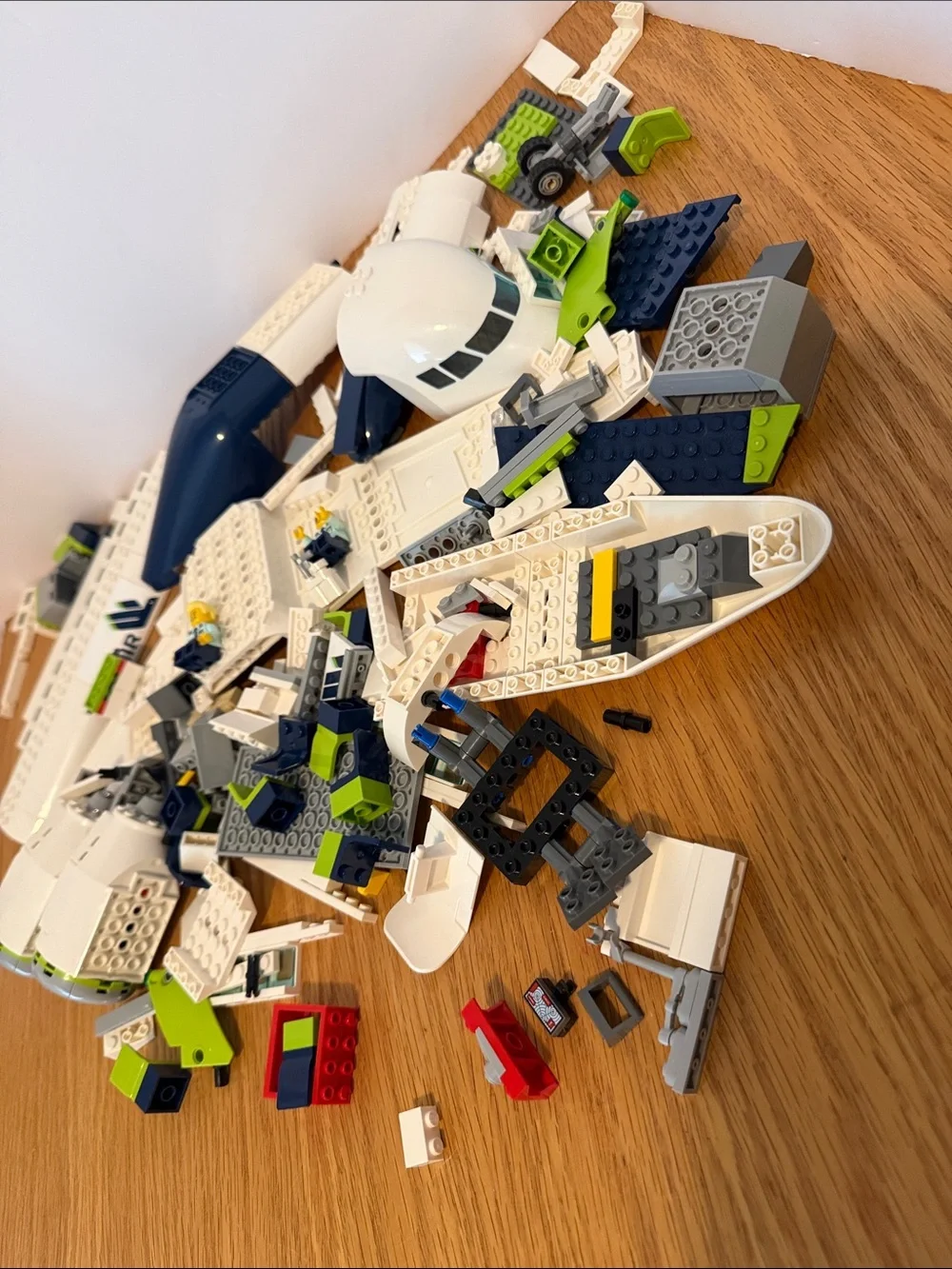 Lego city Passenger Plane Pieces